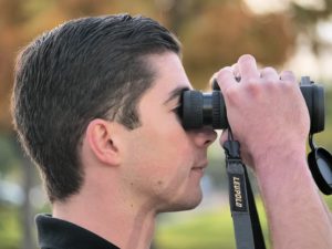 Using binoculars eyecups when not wearing eyeglasses